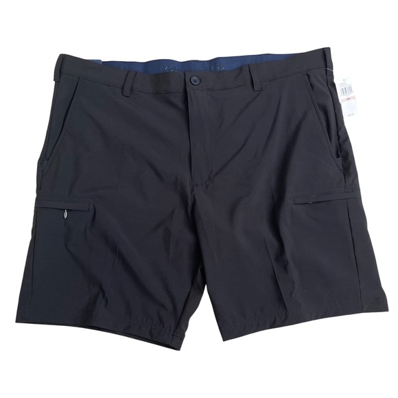 Izod Other - IZOD Golf Swingflex Cargo Shorts Black Mens 42 Waist 9.5 Inseam New With‎ Tags